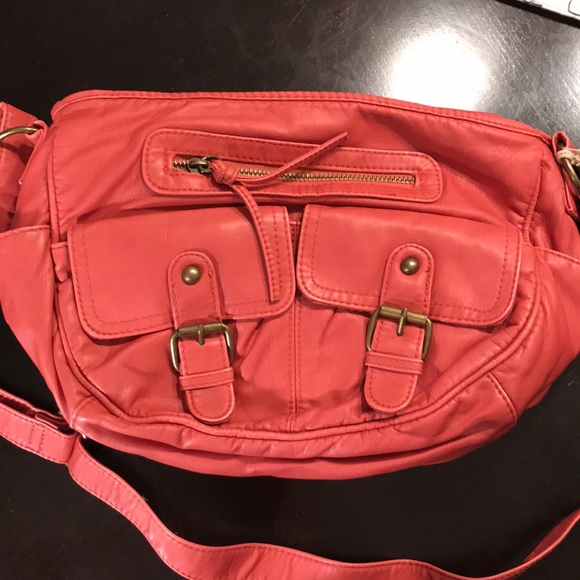 Pink purse - Picture 1 of 4